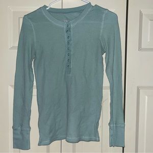 Aerie Henley